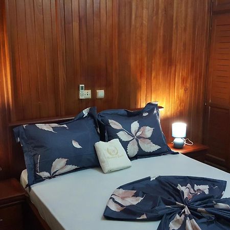 Residences Hotelieres Micheline Et Emile Bastos Yaoundé Kamer foto