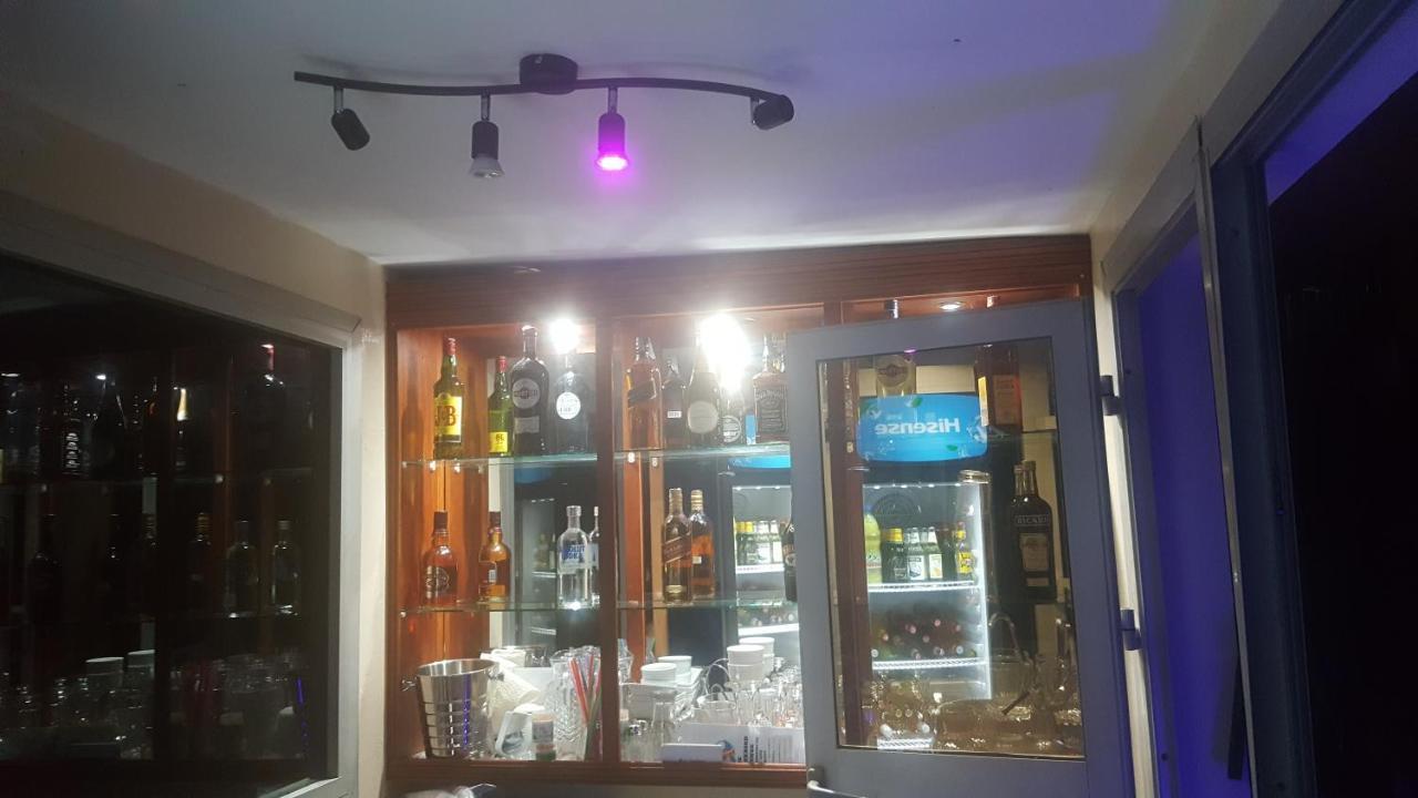 Residences Hotelieres Micheline Et Emile Bastos Yaoundé Buitenkant foto