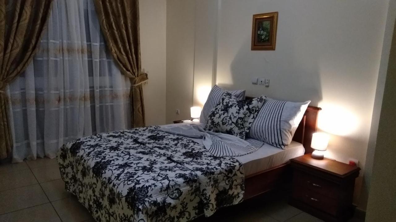 Residences Hotelieres Micheline Et Emile Bastos Yaoundé Buitenkant foto
